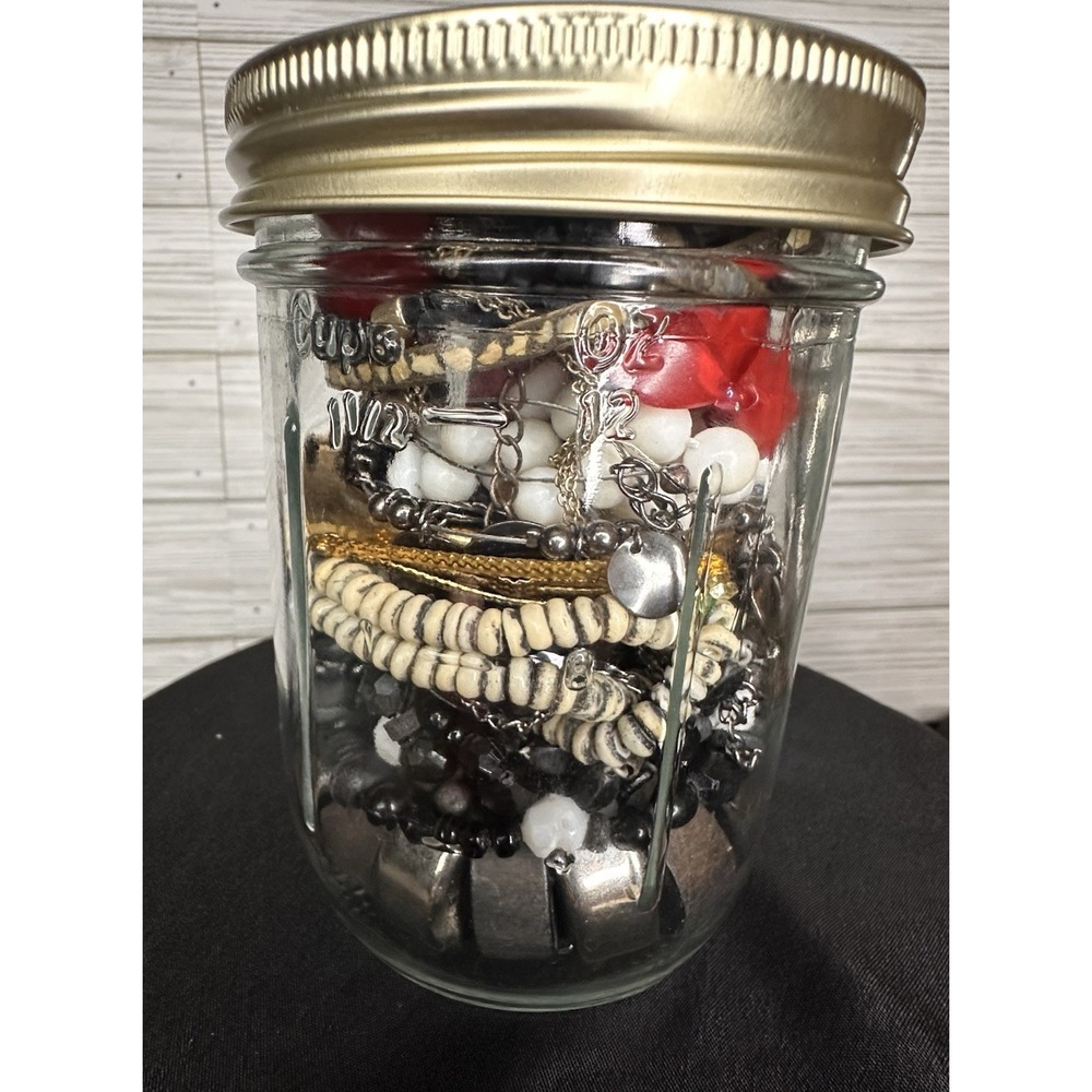 Mystery Mixed Jewelry Jar: Vintage-Modern Costume All Wearable Jewelry #12 Lot - Picture 5 of 9